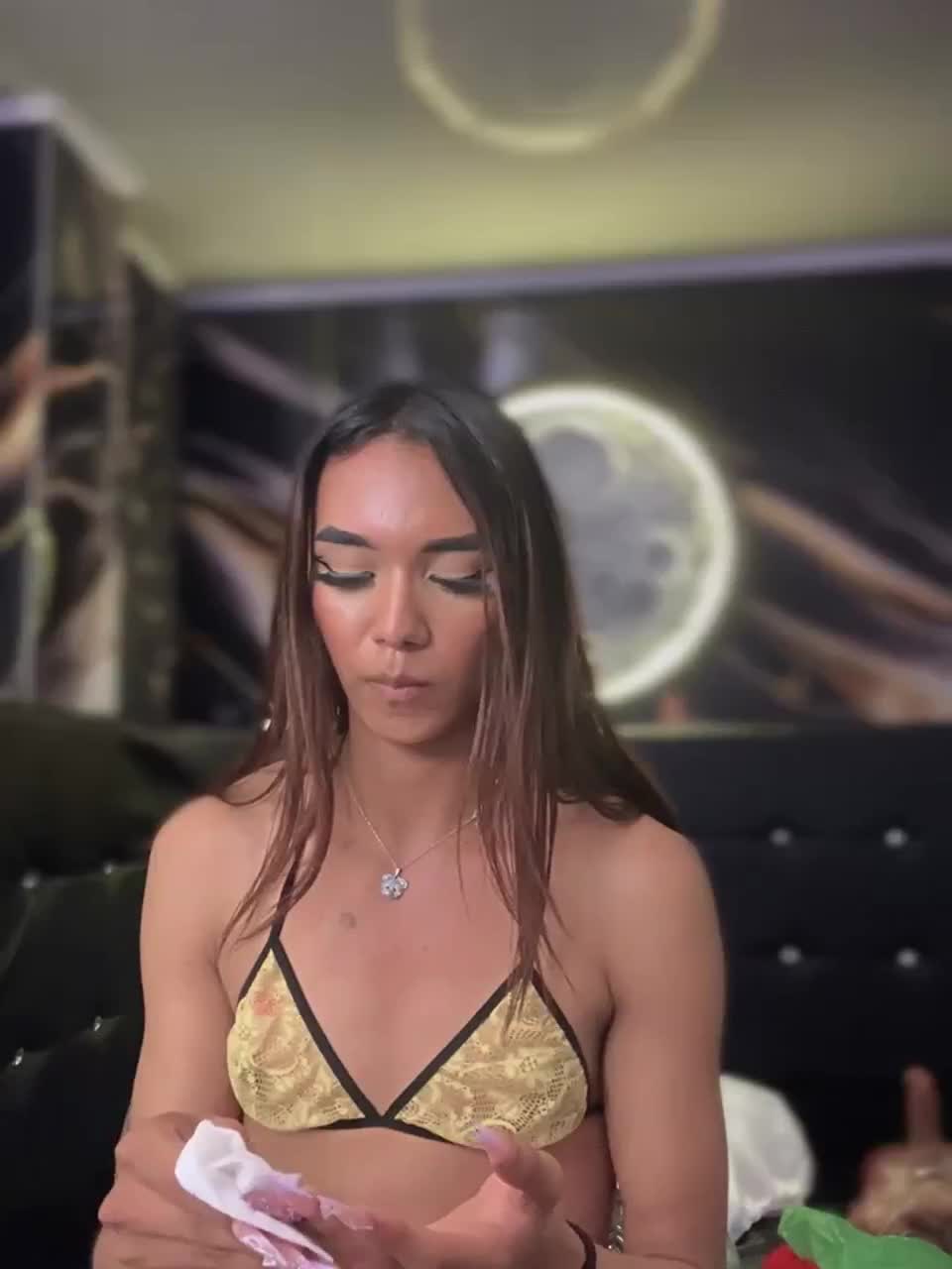 Watch Nikol_Rang__ recorded live streams from Stripchat on 2026/02/17, Cam Archive