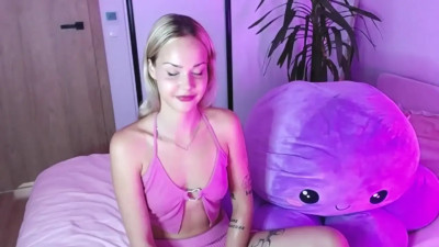 Watch LexiexPlay recorded live streams from Stripchat on 2026/02/03, Cam Archive