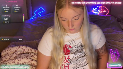 Watch ameliamiable recorded live streams from Stripchat on 2026/01/25, Cam Archive