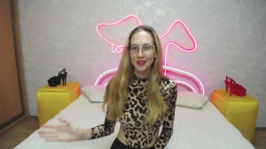 Watch KlaryBrait recorded live streams from Stripchat on 2026/01/23, Cam Archive