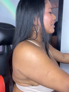 Watch hurren_pasha recorded live streams from Stripchat on 2026/01/22, Cam Archive