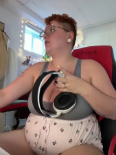 Watch Sweetleeahxx recorded live streams from Stripchat on 2026/01/22, Cam Archive