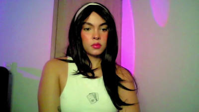 Watch Kiri_Cutee recorded live streams from Stripchat on 2026/01/19, Cam Archive