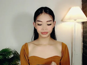 holyakiesha