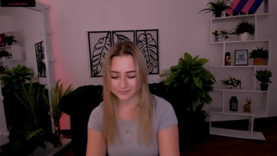 Watch Lulu__moon recorded live streams from Chaturbate on 2026/01/18, Cam Archive