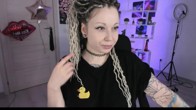 Watch HoneySallyMoore recorded live streams from Stripchat on 2026/01/16, Cam Archive