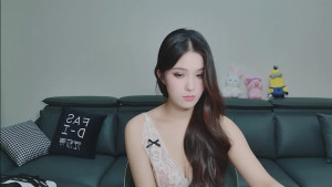 Watch vivi-003 recorded live streams from Stripchat on 2026/01/13, Cam Archive