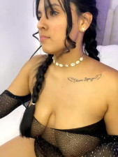Watch Madyson_Hot recorded live streams from Stripchat on 2026/01/11, Cam Archive