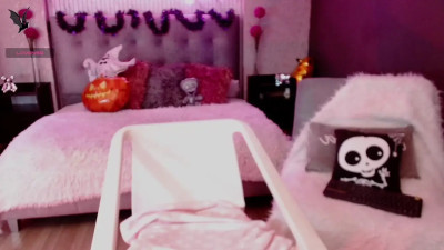 Watch little_paulette recorded live streams from Chaturbate on 2026/01/04, Cam Archive