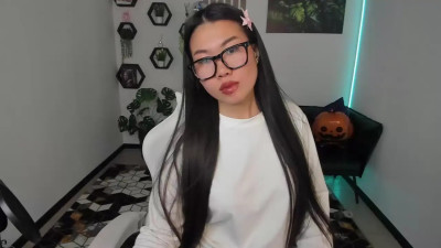 Watch LunaPurrr recorded live streams from Stripchat on 2026/01/03, Cam Archive