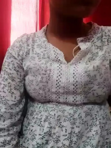 Watch pari_rani7 recorded live streams from Stripchat on 2026/01/03, Cam Archive