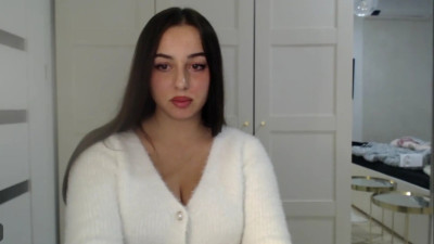 Watch courtney_lux recorded live streams from Chaturbate on 2025/12/31, Cam Archive