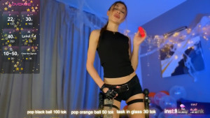 Watch mollyyank recorded live streams from Stripchat on 2025/12/31, Cam Archive