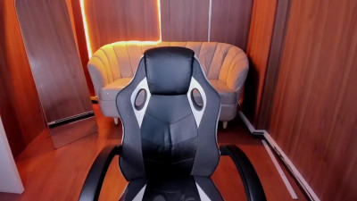 Watch mia_collins_b recorded live streams from Chaturbate on 2025/12/31, Cam Archive