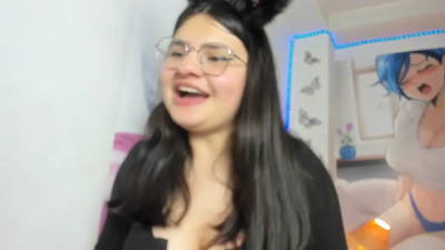 Watch mckennahot303av recorded live streams from Chaturbate on 2025/12/28, Cam Archive