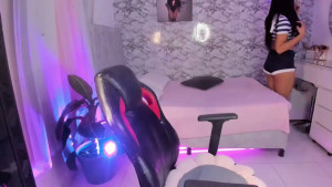 Watch missgissel recorded live streams from Chaturbate on 2025/12/28, Cam Archive