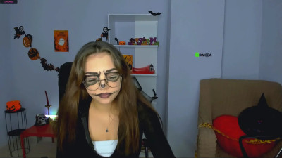 Watch luna_blooming recorded live streams from Chaturbate on 2025/12/27, Cam Archive