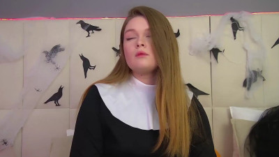 Watch CrystalLyons recorded live streams from Stripchat on 2025/12/26, Cam Archive