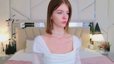 Watch MeganMour recorded live streams from Stripchat on 2025/12/24, Cam Archive