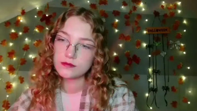 Watch lily_tayberry recorded live streams from Chaturbate on 2025/12/23, Cam Archive