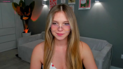 Watch lina_korvin recorded live streams from Chaturbate on 2025/12/23, Cam Archive