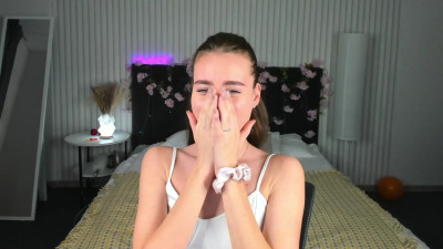 Watch ameli_povilainn recorded live streams from Chaturbate on 2025/12/21, Cam Archive