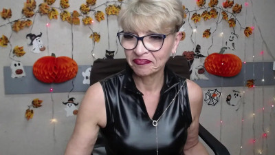 Watch ellabonito recorded live streams from Stripchat on 2025/12/21, Cam Archive