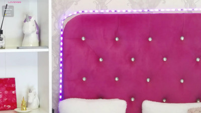 Watch AlexisDevine recorded live streams from Chaturbate on 2025/12/21, Cam Archive