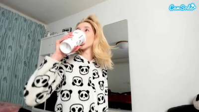 Watch kenziedawton recorded live streams from Camsoda on 2025/12/20, Cam Archive