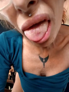 Watch FrozenWaffle recorded live streams from Stripchat on 2025/12/19, Cam Archive