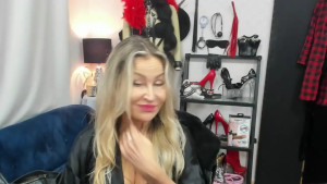 crystalxohotty