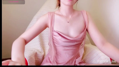 Watch Chloe_embe recorded live streams from Stripchat on 2025/12/14, Cam Archive