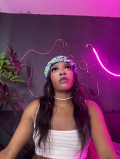 Watch TIFFANYYSTAR recorded live streams from Stripchat on 2025/12/10, Cam Archive
