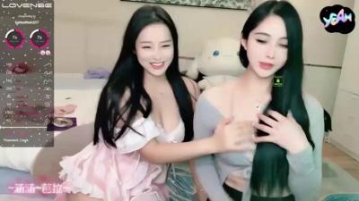 Watch twinsone recorded live streams from Stripchat on 2023/11/06, Cam Archive