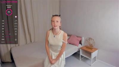 Watch RoseWellsk recorded live streams from Stripchat on 2023/11/07, Cam Archive