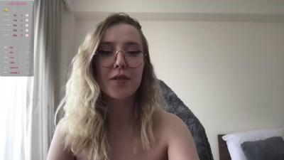 Watch loopcia recorded live streams from Chaturbate on 2023/11/24, Cam Archive