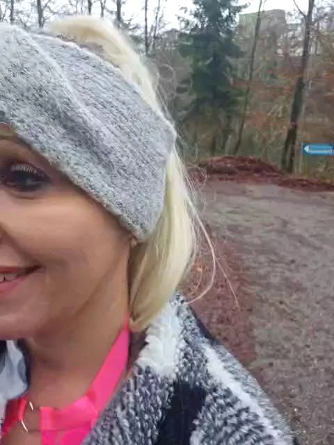 Watch Sexy_Sparkling_ recorded live streams from Stripchat on 2023/12/14, Cam Archive