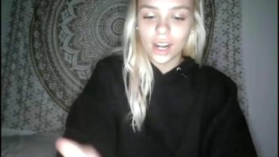 Watch cindyloulou1 recorded live streams from Chaturbate on 2023/12/16, Cam Archive